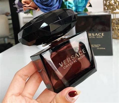 smelling like versace rich|Perfumes Similar To Versace Crystal Noir [Dupes To Try].